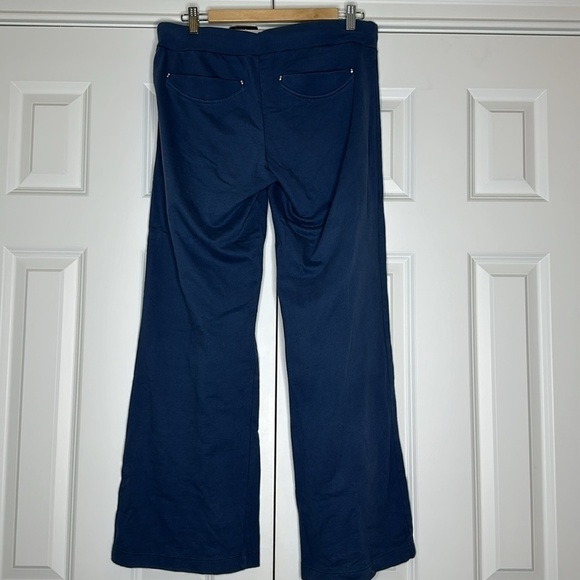 Twisted Heart Crystal Embellished Navy Sweatpants SzL - Picture 6 of 9